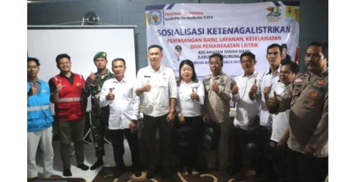 Sosialisasi Ketenaga Listrikan
Kec. Tanah Siang, Kab. Murung Raya.
Desa Dirung Bakung, Rabu 08 Oktober 2025.