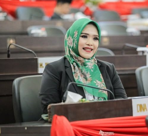 Wakil Ketua I DPRD Murung Raya, Dina Maulidah.