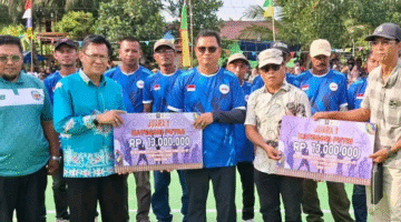 Pemkab Mura Bidik Atlet Potensial Lewat Turnamen Voli di Muara Tuhup