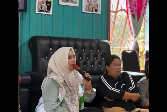 Wakil Ketua I DPRD Murung Raya, Dina Maulidah, melaksanakan agenda reses perorangan di Desa Dirung Bakung.