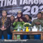 Wakil Ketua I DPRD Dina Maulidah, S.HI., mengikuti prosesi pembukaan Festival Budaya Tira Tangka Balang (TTB) 2026 di Alun-alun Jorih Jerah, Puruk Cahu.